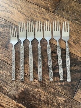Night Blossom Stainless Dinner Forks (6) by GOLD STANDARD * Bonus salad fork